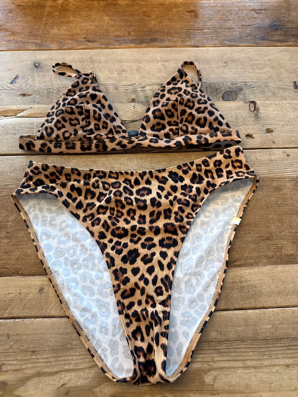Summersalt Leopard Size 8 Triangle Top /  8 High Leg Midrise Bottom